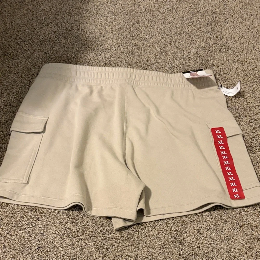 DKNY Women's Beige Cargo Shorts